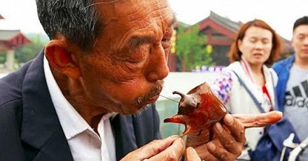 为什么「吹牛」一词会成为「说大话」的代称?