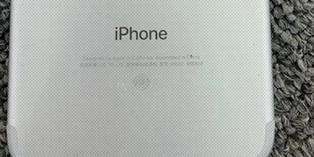iPhone 里为什么只有 P 大写?