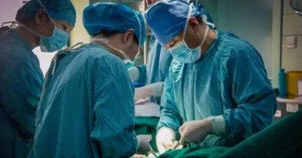 为什么人流让你「睡一觉」，剖腹产却要你「醒着看」？