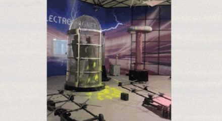 为什么 iPhone 的侧面总有几条横线？