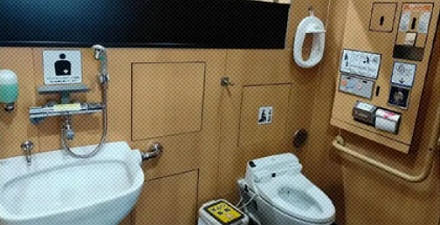 为什么日本的厕所里总会传出鸟叫声？